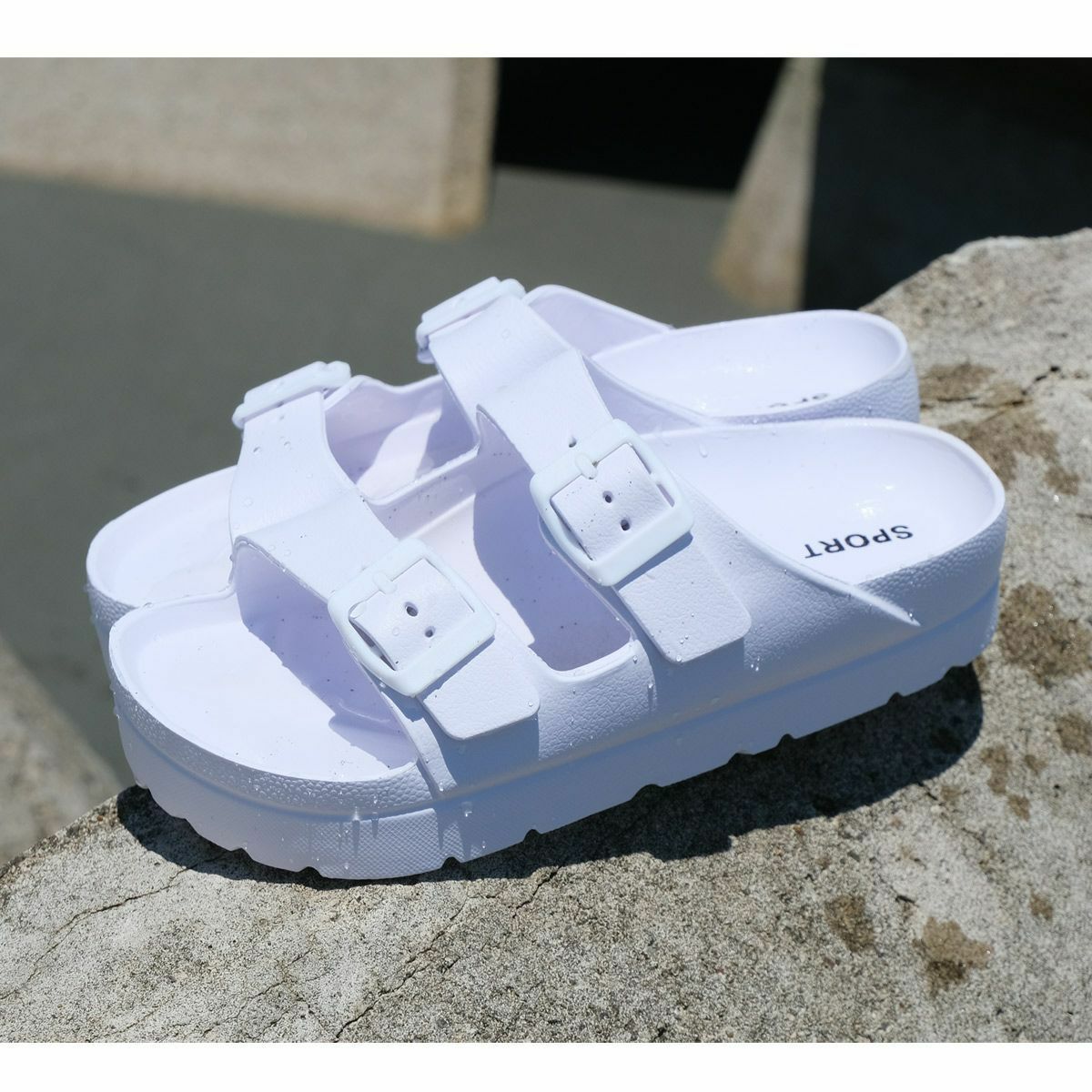 厚底コンフォートサンダル レディース | 《公式》レディースシューズ