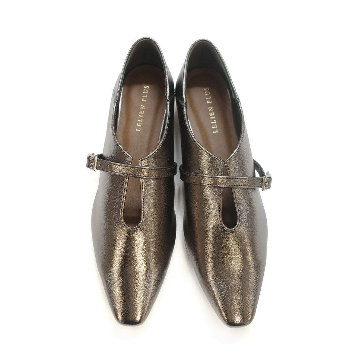 ライトブロンズ