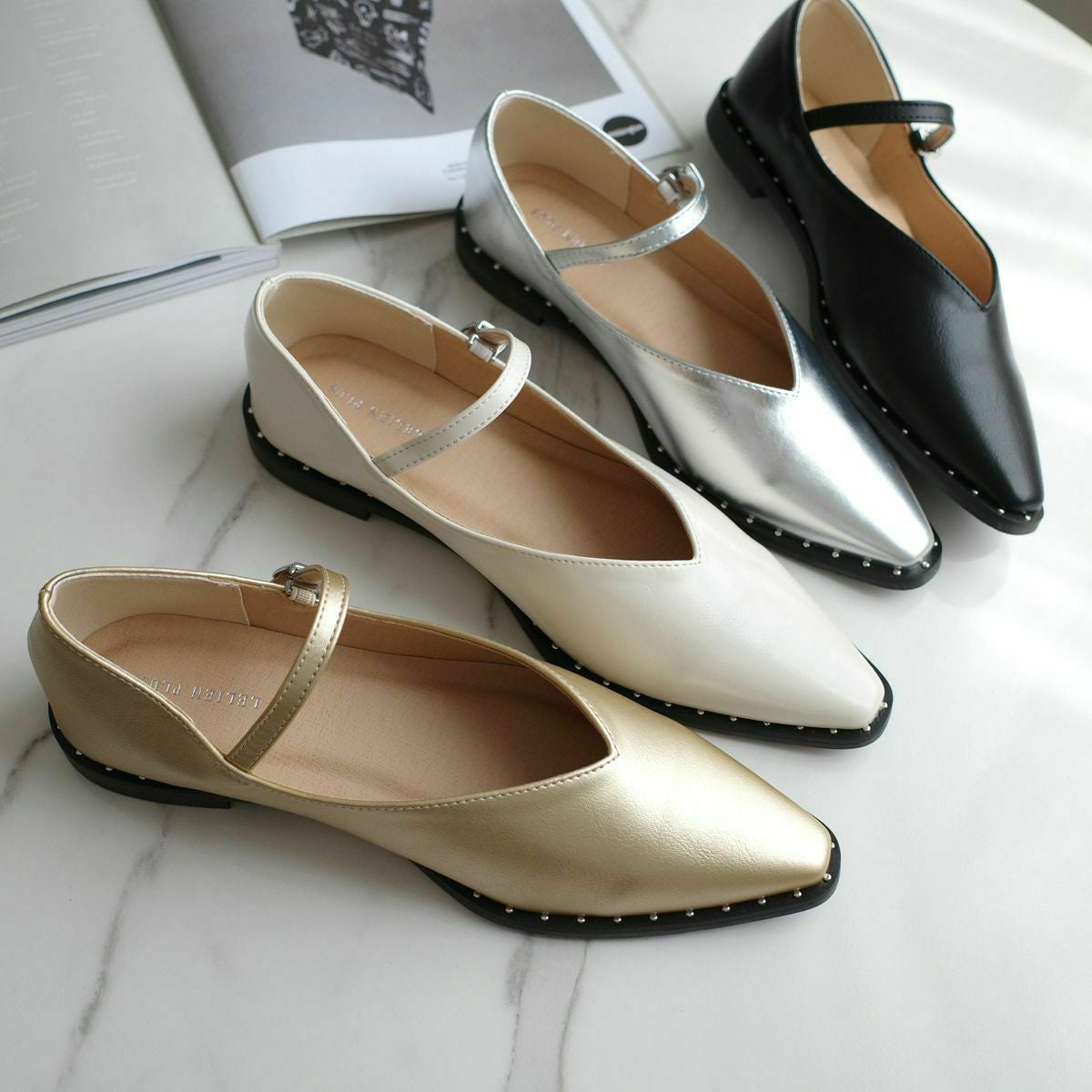 ゆりみり 【美品・現行モデル】 定価：¥156,200 レースパンプス 在庫限り！特別価格！】メリージェーンパンプススタッズVカット