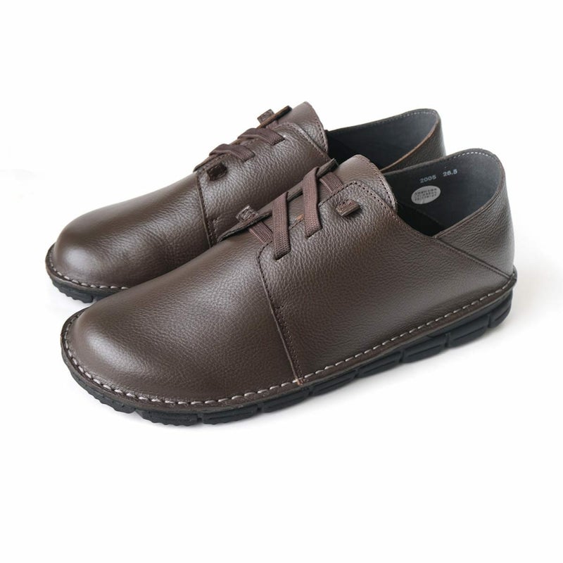 ダークブラウン